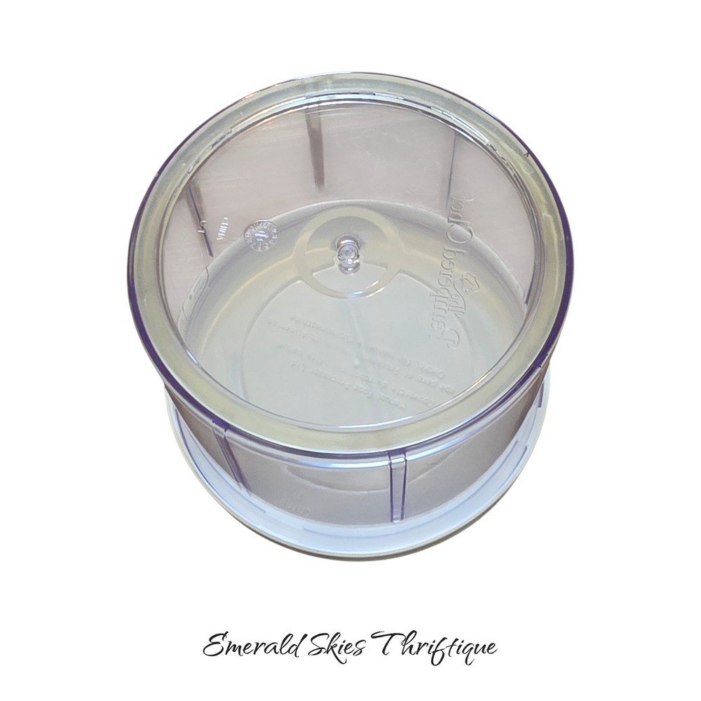 The Pampered Chef Manual Food Processor Bowl #2589 Clear Bowl W/ Lid. Free ship - Picture 4 of 4